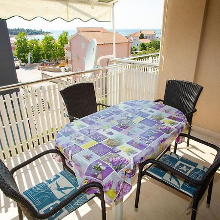 Apartments & Rooms Peranic Novalja Dış mekan fotoğraf