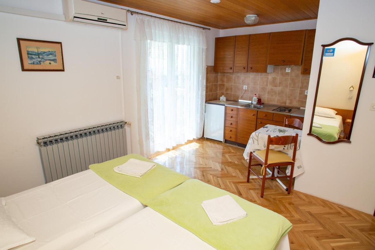 Apartments & Rooms Peranic Novalja Dış mekan fotoğraf