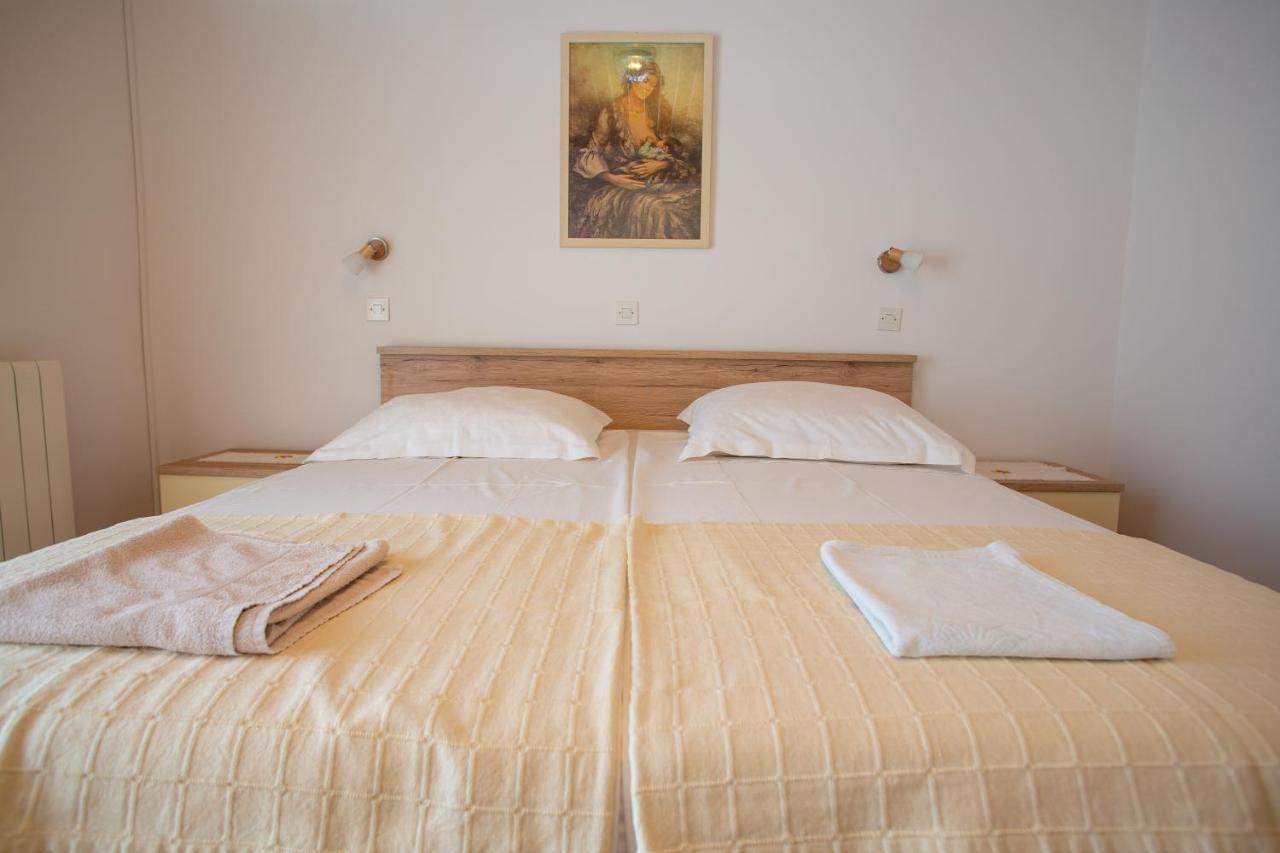 Apartments & Rooms Peranic Novalja Dış mekan fotoğraf