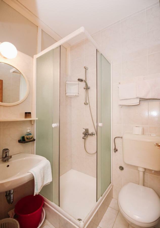 Apartments & Rooms Peranic Novalja Dış mekan fotoğraf