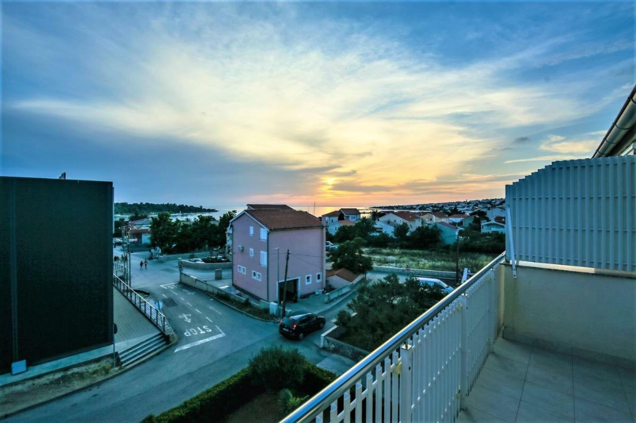 Apartments & Rooms Peranic Novalja Dış mekan fotoğraf