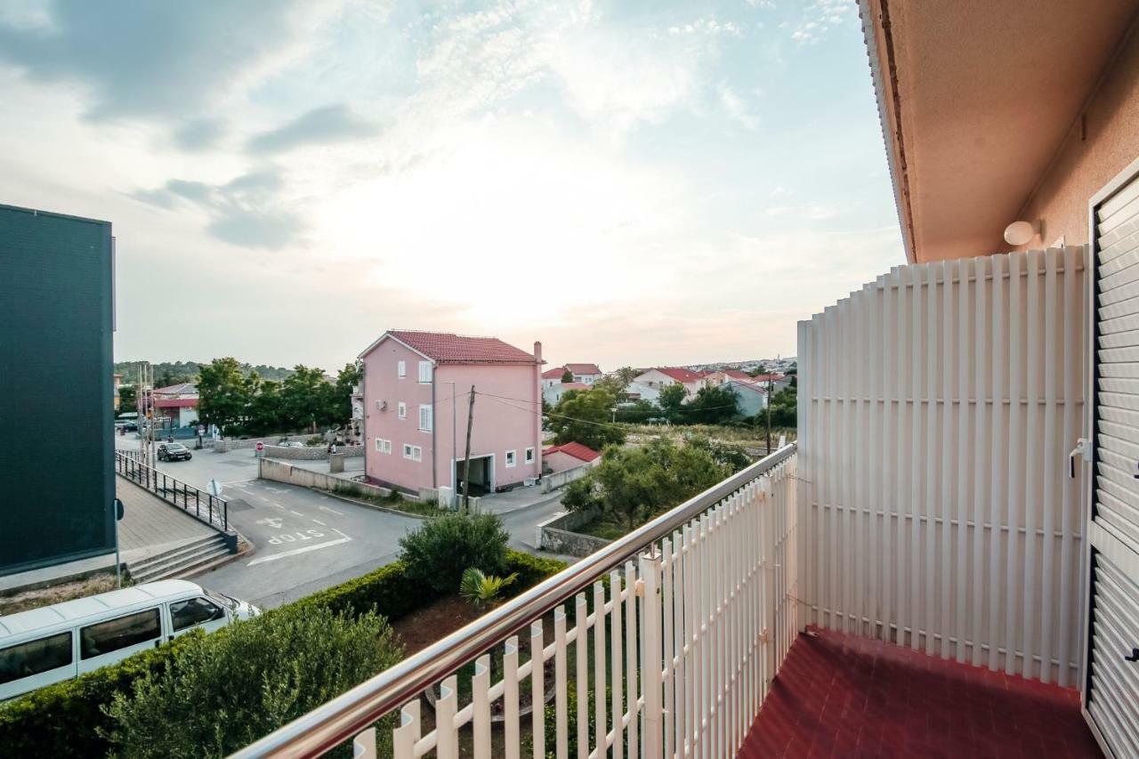Apartments & Rooms Peranic Novalja Dış mekan fotoğraf