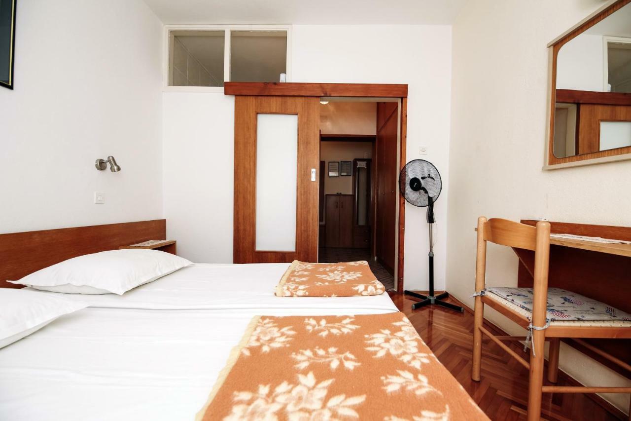 Apartments & Rooms Peranic Novalja Dış mekan fotoğraf
