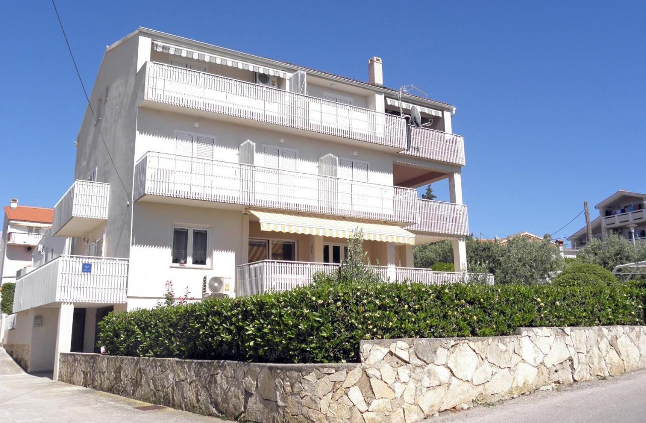 Apartments & Rooms Peranic Novalja Dış mekan fotoğraf