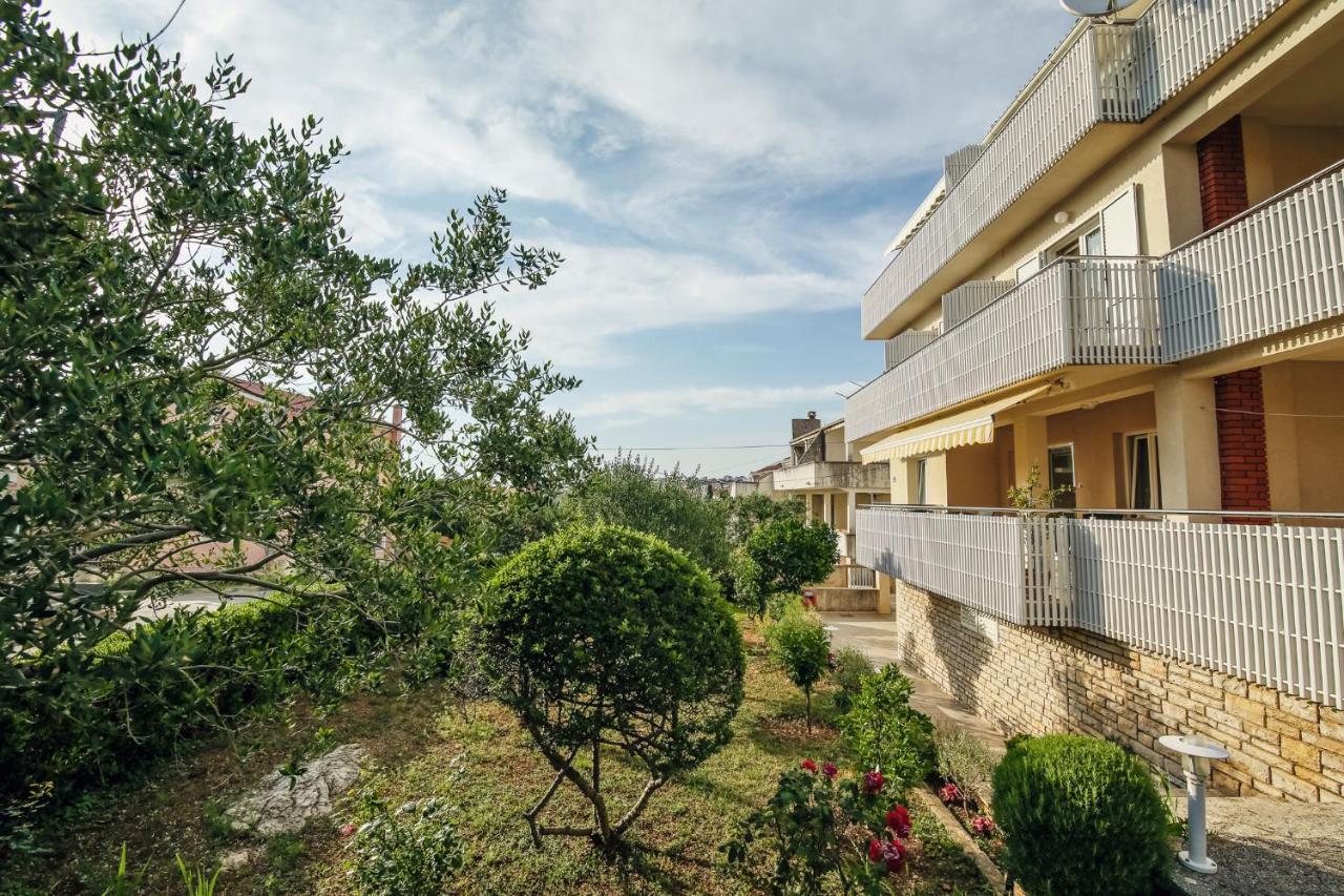 Apartments & Rooms Peranic Novalja Dış mekan fotoğraf