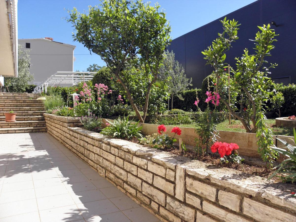 Apartments & Rooms Peranic Novalja Dış mekan fotoğraf